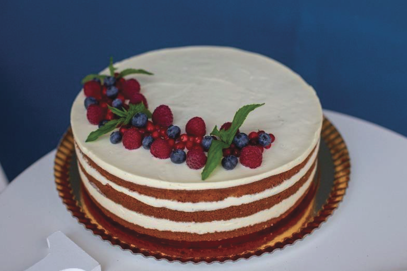 Naked/Semi-Naked Cake