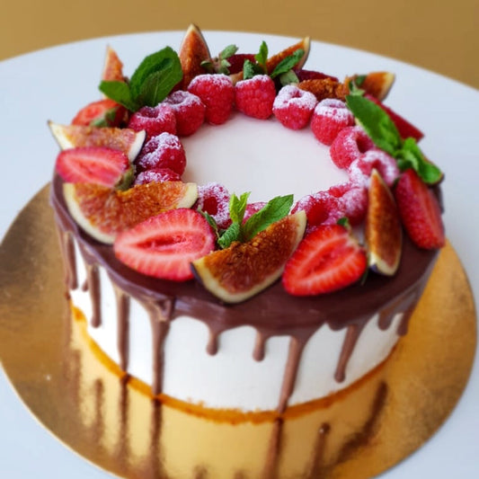 Fresh Fruit Cake