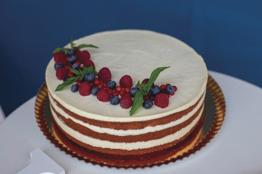 Naked/Semi-Naked Cake